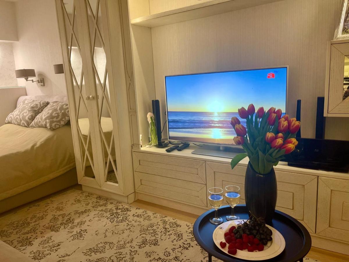 Cozy Studio Apartment In The Center Of Riga Extérieur photo